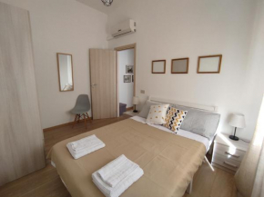 GypsyNomad - Your crib in the historical centre of Palermo